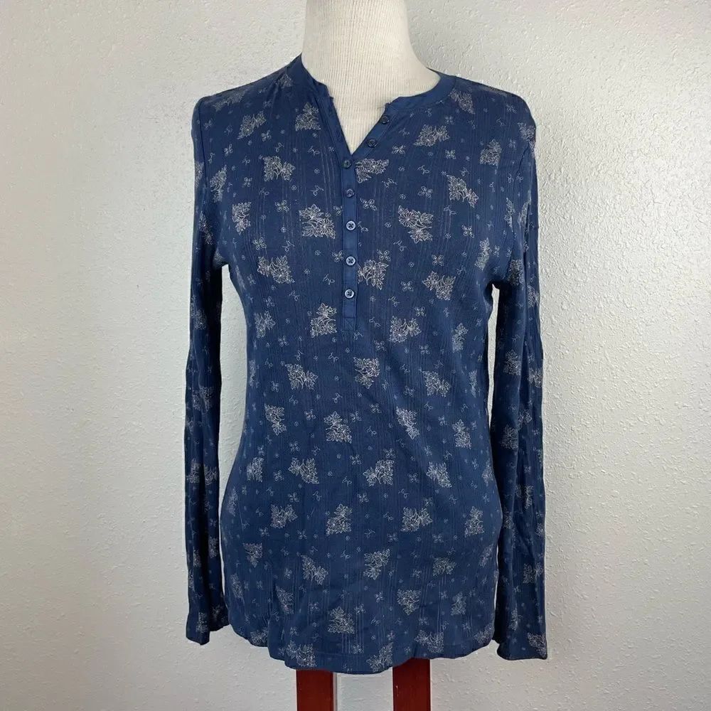Liz Claiborne Navy Half Button Down Top Size M EUC